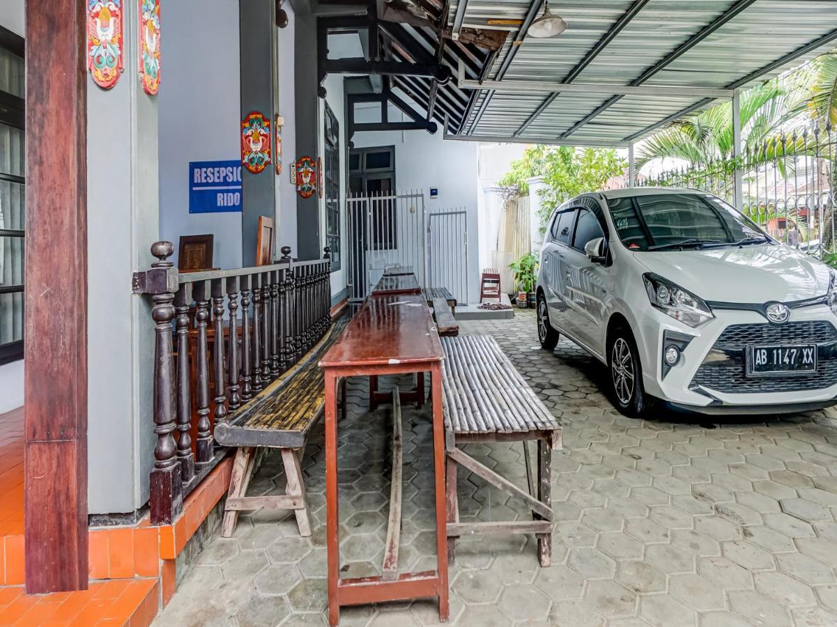 Spot On 90797 Sukun Syariah Homestay Malang Exterior photo